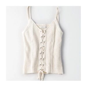 Cute White/Cream Top 🐚